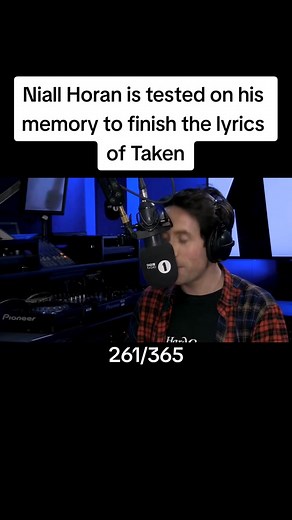 From BBC Radio 1 #onedirectiontiktok #onedirectionclipoftheday #onedirection #zaynmalik #liampayne #niallhoran #louistomlinson #harrystyles #ot5 #1D #fyp