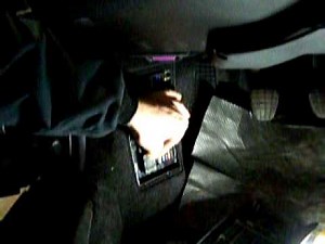 Comment ouvrir le capot de la Porsche Boxster en l'absence de batterie