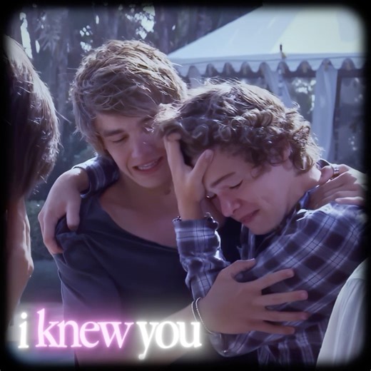 Harry Styles MISSES Liam Payne 😢