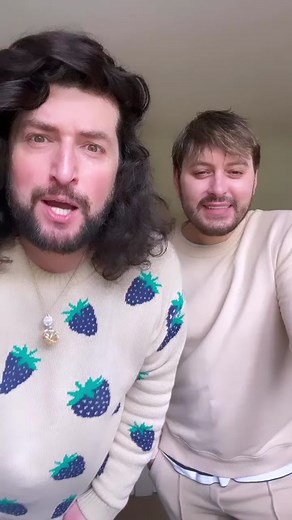 Happy April 1st you gorgeous people. Here's how our 7 month old daughter feels today 😂🎀🤩 #7monthsold #fyp #blakemariarose #briandowling #arthurgourounlian #april1st #dadsoftiktok #husbandsoftiktok