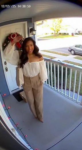 Porch exploding package box with glitter🏳️‍🌈✨🦄#porchpiratecaught #glitter #package #prank #fyp