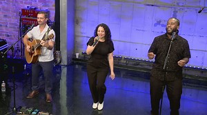 Oprah season debut on WUPL due to tennis; major surprise for studio audience