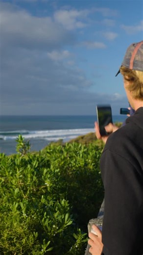 Timeless style on full display as @ethan_ewing goes absolutely ballistic at Bells and Winkipop on a recent strike mission. Ethan’s been putting in work this off season, go watch the full length video on @mysurftv YouTube. | Billabong