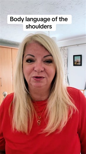 Understanding Body Language: Shoulder Movements Explained