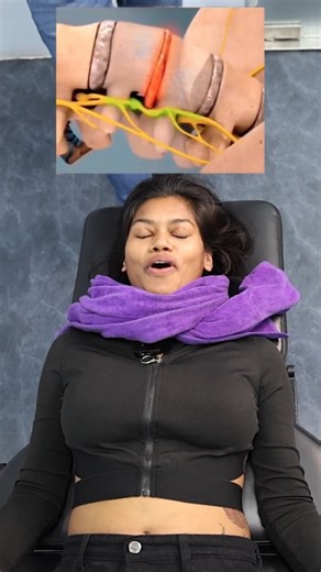 Chiropractorsss on Instagram: "Neck adjustment by chiropractic #chiropractic #chiropractor #physiotherapy"