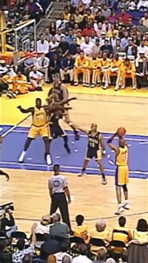 Shaq Highlights - 2000 NBA Finals Game 1 - Los Angeles Lakers vs Indiana Pacers