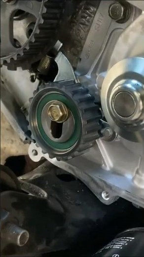 テンショナーを使ったタイミングベルトの馴染ませ方（サンバーバンLE-TV1）