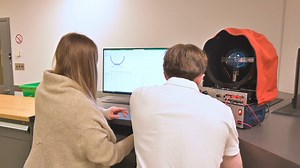 Sciences de la nature 🌿| Ouvrez vos horizons grâce à des bases scientifiques solides Touchez à différents aspects des sciences pour vous permettre d’accéder à l’université dans des domaines très variés. 🧬Mettez en pratique vos connaissances lors d’activités de laboratoires, d’expériences réelles et de simulations. 🧬Participez à des conférences de scientifiques reconnus, des panels de discussion, des activités de réalité immersive et des compétitions comme Génies en herbe. 🧬Étudiez dans une p