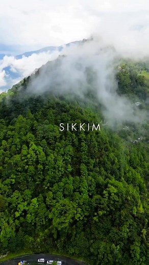 📍#Sikkim- A breathtaking Wonderland From the lush green woods to the snowcapped mountains & pristine water bodies, #Sikkim is an untouched paradise filled with the heavenliness of nature. 🎥 Rohit.Chandra78 #VisitNE2023 this summer! #dekhoapnadesh #Incredibleindia Narendra Modi PMO India President of India Amit Shah Kishan Reddy Gangapuram B. L. Verma Prem Singh Tamang-Golay | Ministry of Development of North Eastern Region, Government of India