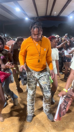 Exciting Trail Ride Dance Experience