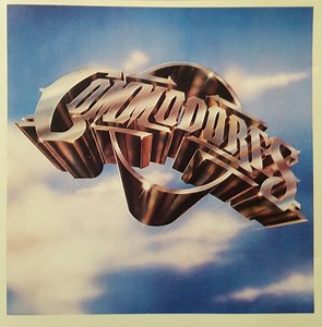 Commodores - Commodores