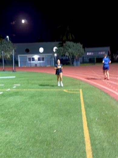 Track Meet | Hiii I’m Lau 👋🏼🥰 marathoner, lover of life, volleyballer, artist, and your biggest fan 🫶🏼 Some of you here might just know me as track... | Instagram