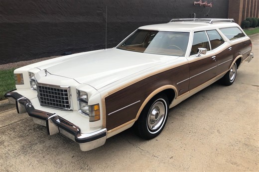 No Reserve: 1977 Ford LTD II Squire Wagon