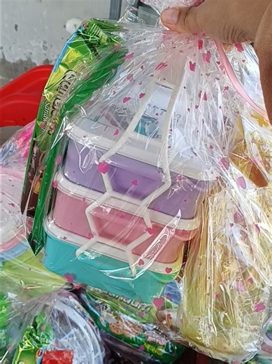 Penyerahan Doorprize di Posyandu ILP Bunga Teratai