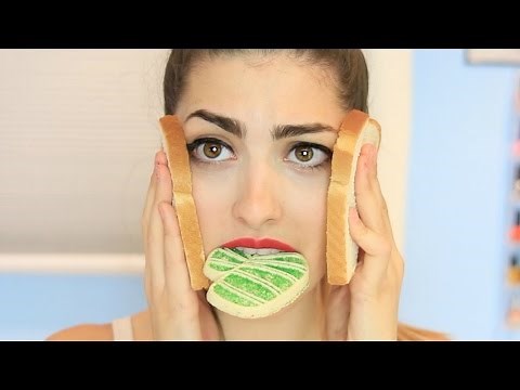 Weird Christmas Life Hacks You NEED To Know!