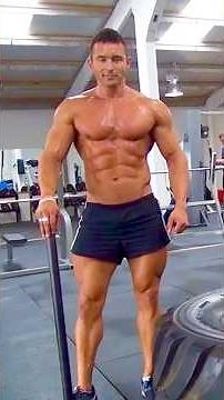 How many calories burned in a combined strongman-gym circuit?