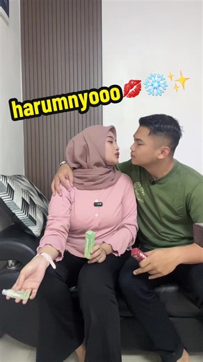 Mouth Freshening with Halal Capella Spray