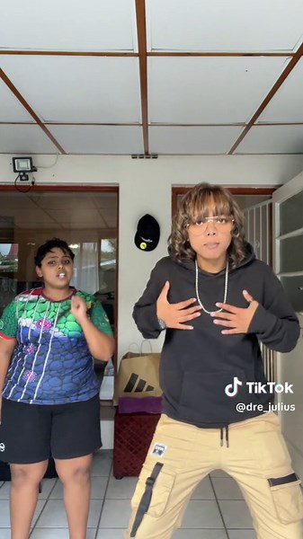 Coloured Dance Videos: New Trends and Challenges 2024