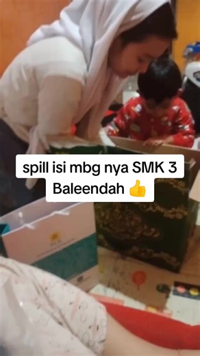 Unboxing Parcel MbG dari SMK 3 Baleendah