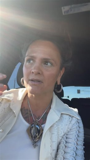 Anzela 'Divinity' Rose on Instagram: "Why do brown drinks like Coke and coffee look appealing yet a green sequestered sunlight beverage looks distasteful ? Here's to Yet another program example everyone is navigating to get figured out. Once you realize the Hypnosis program is here to control manipulate and bury you alive, you'll allow yourself to RISE! #mightymomenergy #superfoods #micronutrients #detox #greendrinks #mkultra #hypnosis"