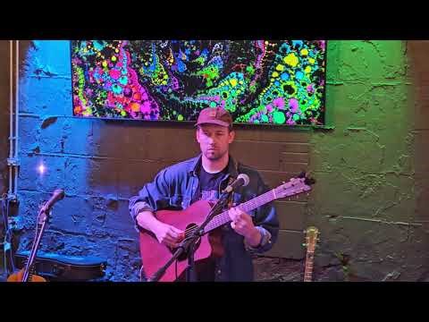 Sean Beerley ~ Full Acoustic Looping Set ~ Twisted Gingers ~ 03/05/26