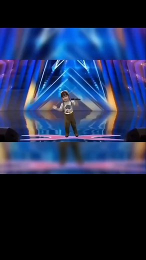 Watch a four-year-old girl’s song grow into a diversified and visually detailed masterpiece! | My Life Story