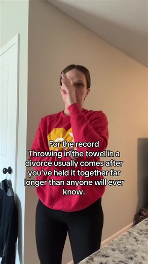 For the record, “throwing in the towel” during a divorce isn’t giving up. It’s showing up over and over, exhausting every option, and finally choosing peace when staying hurts more than leaving. That takes effort. And courage.#divorce #divorceprocess #divorced #kids #single