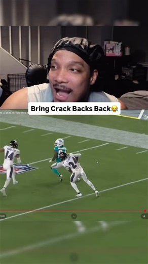 HAM on Instagram: "MAKE CRACK BACKS GREAT AGAIN 🤦🏾‍♂️🤦🏾‍♂️"