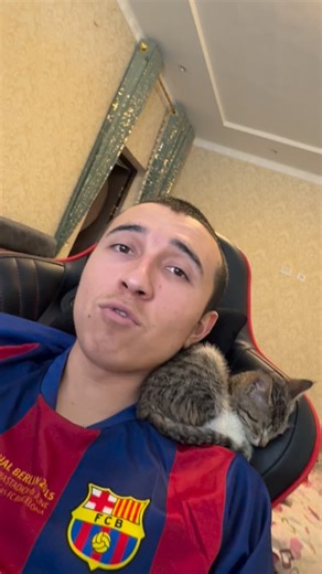 Chingiz Khudayberdiev on Instagram: "tg kanalda stremda anime koramiz obuna boling #anime"