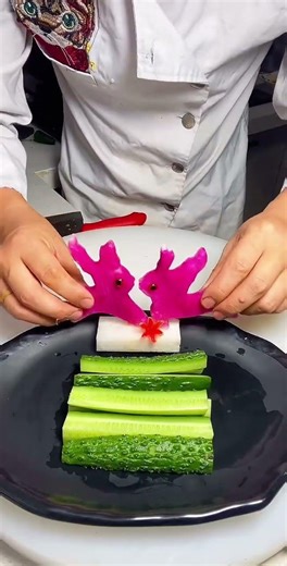 Exquisite cucumber plating #knife skills #five-star master