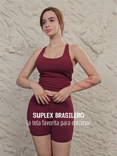Short Basic Suplex Brasilero. El color de la fuerza❤️‍🔥, la pasión y la energía. Un conjunto que te recuerda lo poderosa que eres.😊 Modelo: Short suplex brasilero/ Top push up Amazonas