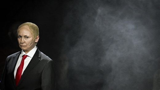 Vidéo. Théâtre : Poutine sur scène et devant ses juges