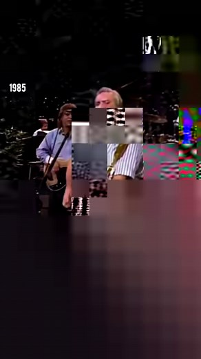 The Legend, George Jones singin' "Who's Gonna Fill Their Shoes" on Austin City Limits 1985 ....No one, George; no one's gonna fill their shoes. So glad you're not here to see it.... (Country music is a sellout now) #realcountrymusic #fyp #legend #pioneer #austincitylimits #georgejones #countrymusic #countrymusiclover #whosgonnafilltheirshoes #SilverEagle #goodolddays | The Possum Keepin' Country Music Country
