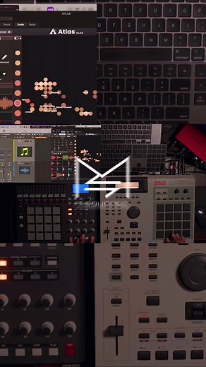 How I use my MPC 2000XL as a MIDI Controller in Logic Pro X! See the Full video here: https://youtu.be/5BbJufIrA9k #mpc2000xl #beatmaking #akaimpc #akaipro #logicprox #Atlas #algonaut #mpd32 #mpc2kxl #midi #midicontroller | M-Squared | Facebook