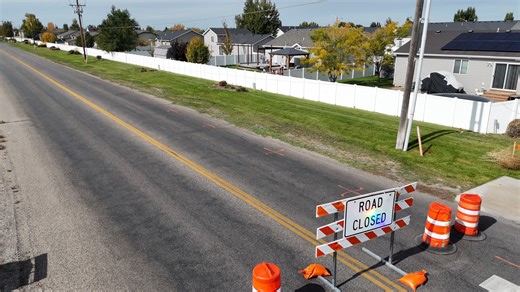 🚧 This Week on D93 News! 🚧 This week’s edition of D93 News is hosted by two Thunder Ridge students! 🎙️ A major construction project is underway on Iona Road, closing the stretch from Ammon Road to 45th East as crews work to widen the road, replace two bridges, and add sidewalks to make travel safer for students and families near Discovery Elementary. 🏫 We caught up with the school’s principal to learn how they’re adapting and keeping things running smoothly. The project is expected to contin