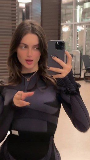 Jennychallita على TikTok