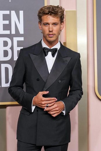 Callum Turner and Austin Butler on Nicknames, Voicenotes and Being Starstruck