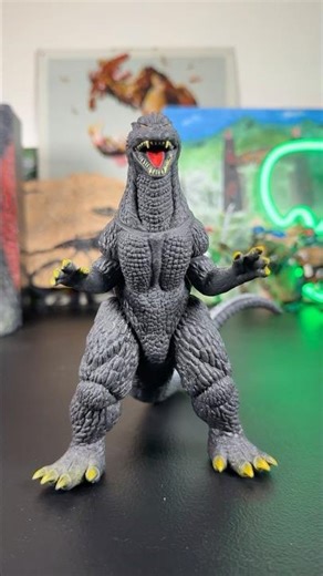 $10 Godzilla That Doesn't Exist #nostalgia