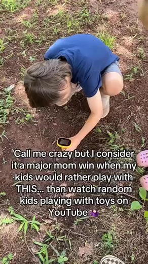 See the Invisible, Discover the Amazing! The DigiScope lets kids explore, zoom, and capture the tiny wonders all around them. Turn leaves, insects, and everyday objects into exciting science adventures! ✅ Fun and interactive ✅ Encourages curiosity and STEM learning ✅ Perfect for young explorers ✨ Grab your DigiScope now for just $72 — 40% off! Give your child the gift of discovery today! | Happykid arena