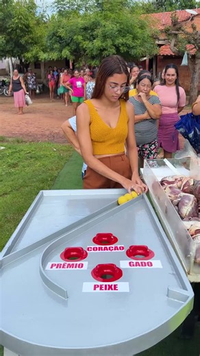 Teste sua sorte e ganhe peixe, gado, coração ou Caixa Bob!