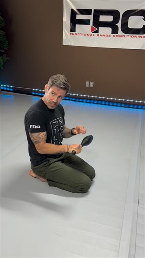 “EXTERNAL TRAINING is using the exercise to get better at the exercise. INTERNAL TRAINING is using the exercise to change the body. Once you use an internal training model, your training reality will never be the same.” - FRS Instructor @deweynielsen Functional Range Systems Internal Strength Model - FRSC Certification 📍Worldwide - Online - Day ☝🏽 🔻🔻🔻⁣⁣⁣ #FRSstrengthModel⁣⁣⁣ #FRSinternalStrength⁣ ⁣⁣#FRSinternalStrengthModel⁣ #FRSC⁣ ⁣ • • •⁣⁣⁣ #FunctionalRangeSystems⁣⁣⁣ #FunctionalRangeCondi