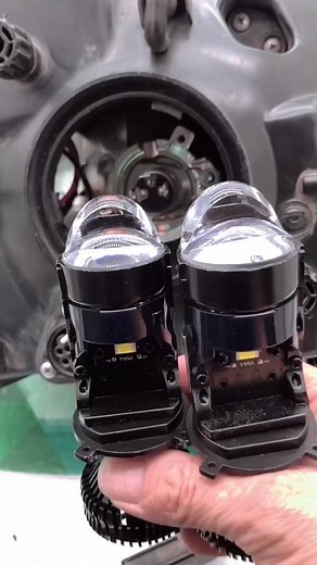 H4 Projector Headlight Bulb Replacement for Automobile Lighting