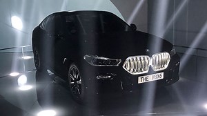 BMW X6 Vantablack VBX6 (2019): Raumfahrt-Lack verabschiedet sich - AUTO BILD