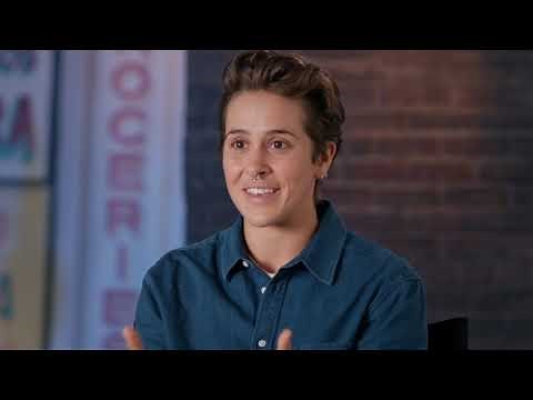 Iris Menas: WEST SIDE STORY