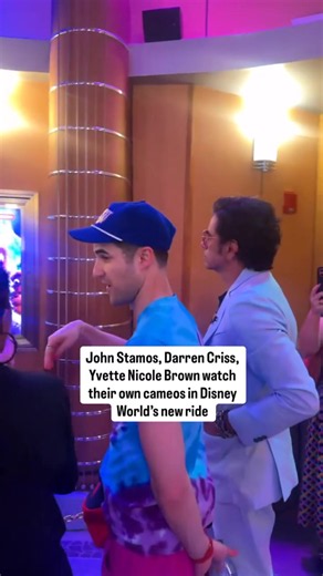 The Muppets take Disney World! 🐸🐽 Watch as John Stamos, Darren Criss, and Yvette Nicole Brown check out their own cameos in Disney World’s brand new Rock 'n' Roller Coaster Starring the Muppets. The attraction also includes cameos by Awkwafina, Neil Patrick Harris, Weird Al, and more. #disneyworld #muppets #disneyparks #rocknrollercoaster
