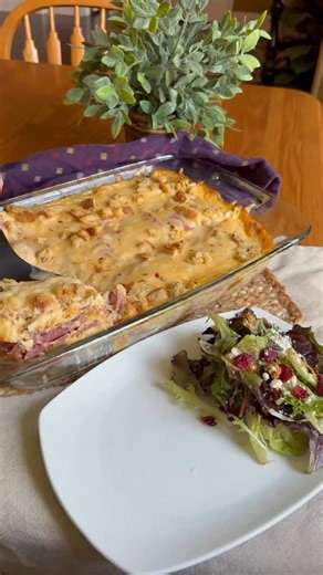 We’re turning a Reuben into a casserole in 3...2...1! 🤩 When it comes to quick and easy weeknight dinners, @dinnerin321 lives up to her name! Her dreamy Reuben Casserole layers all the components of your favorite sandwich in a 9x13 baking dish. 🥪 Get the ingredients below and tap the link in the @allrecipes bio for the full recipe. Have an original recipe video you’d like to see on our page? DM us for a chance to be featured! 🌟 Ingredients: Rye bread Sliced corned beef or pastrami Sauerkraut 