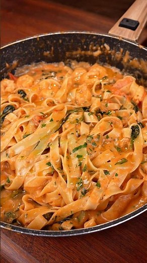 One-Pan Creamy Shrimp Pasta 🍤 | Easy 20-Minute Skillet Recipe