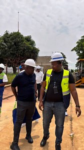 Semear é sempre valioso, sobretudo quando começamos a ver os primeiros sinais da colheita. Este Domingo ganhou um significado especial após a visita às obras da Purifiltro, um projeto conduzido com determinação e visão pelo jovem empreendedor @jaime_quitanda_soares. É inspirador testemunhar iniciativas que nascem do esforço genuíno e da vontade de transformar realidades. Cada passo dado aqui reforça a certeza de que Angola tem talentos capazes de criar soluções, gerar impacto e abrir caminhos pa