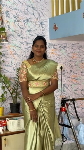 Minivlog🤩Rombo nalaku apro saree wear panni pathe alaga irruthuchi🥰#shorts#diml#minivlog#makeup#yt