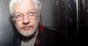 Assange one step closer to extradition to United States